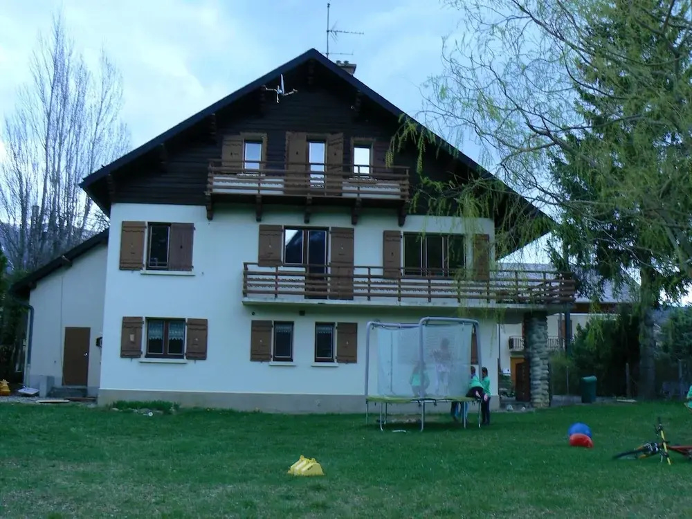 Chalet With 4 Bedrooms in Saint-bonnet-en-champsaur, With Wonderful Mountain View and Furnished Garden - 10 km From the Slopes