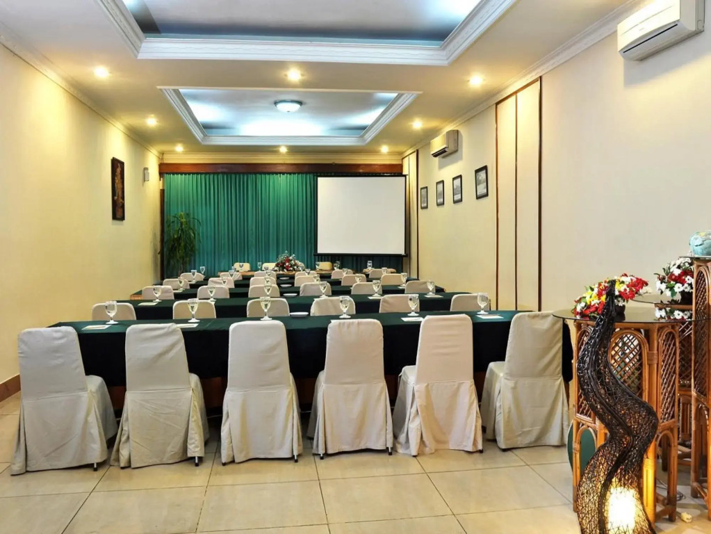 Hotel Dana Solo