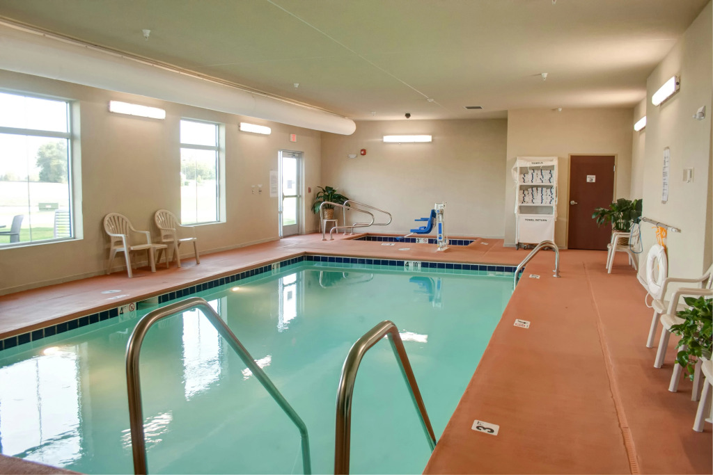 Cobblestone Hotel and Suites - Jefferson