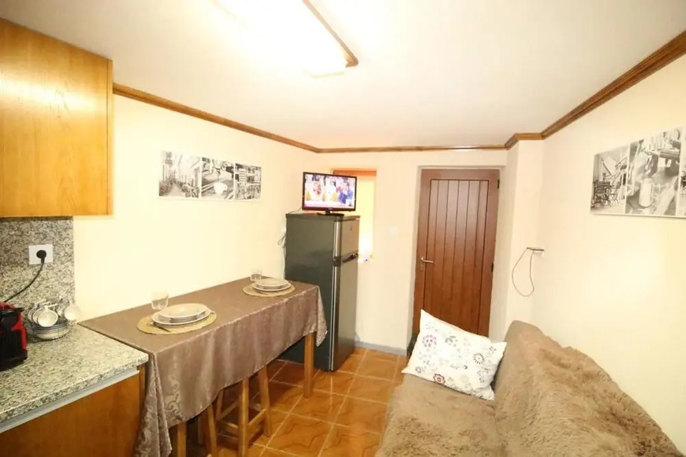 House With 2 Bedrooms in Soengas, With Wonderful Lake View and Balcony