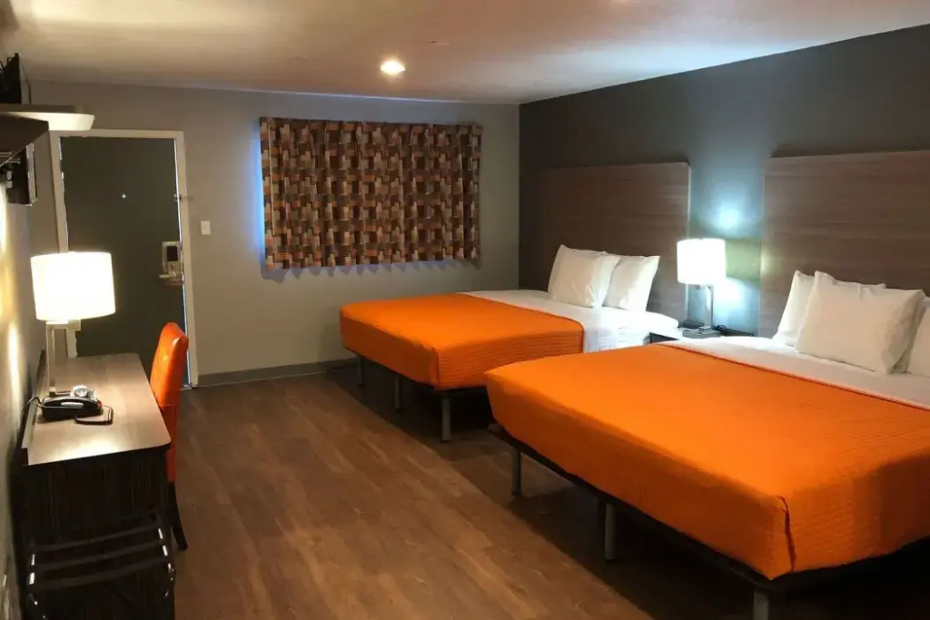 Economy Inn