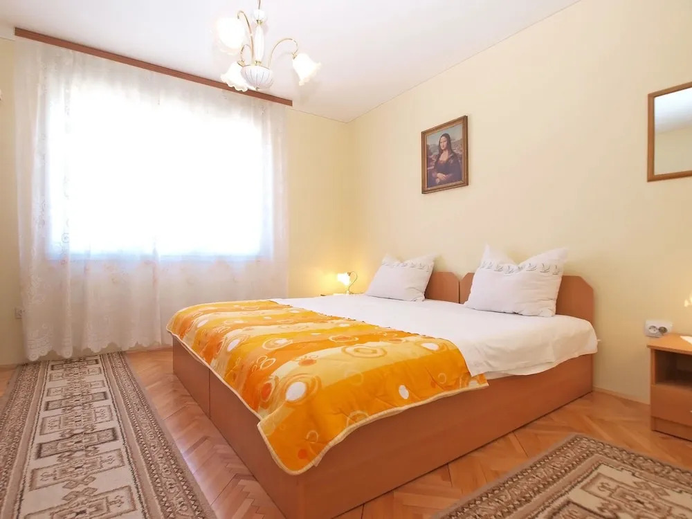 Apartment 1414