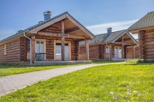 Alpine Hotel