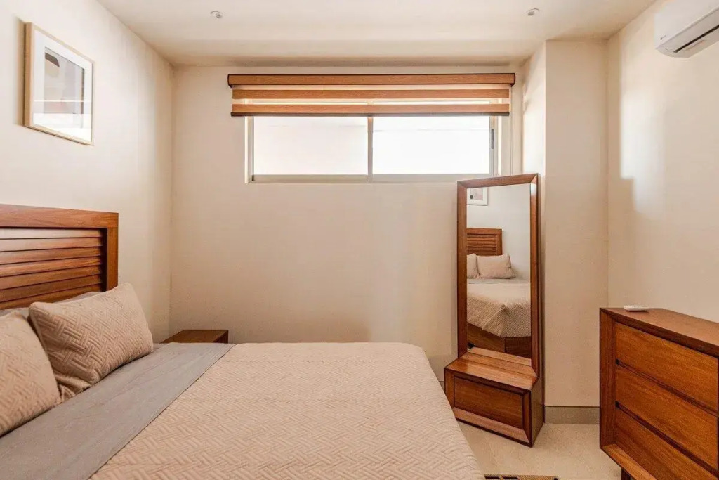 Elegante Condo, con alberca, zona Tezal
