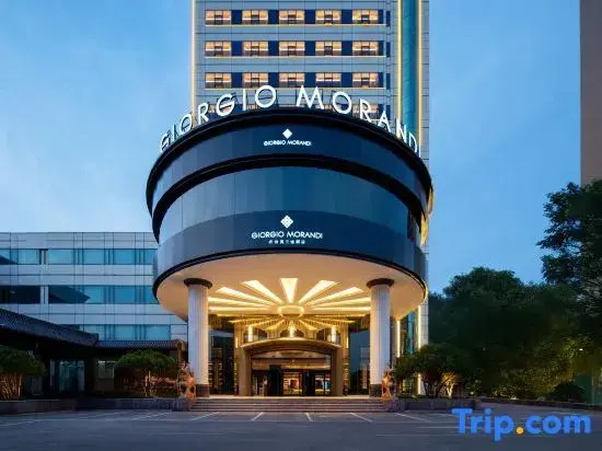 Giorgio Morandi Hotel