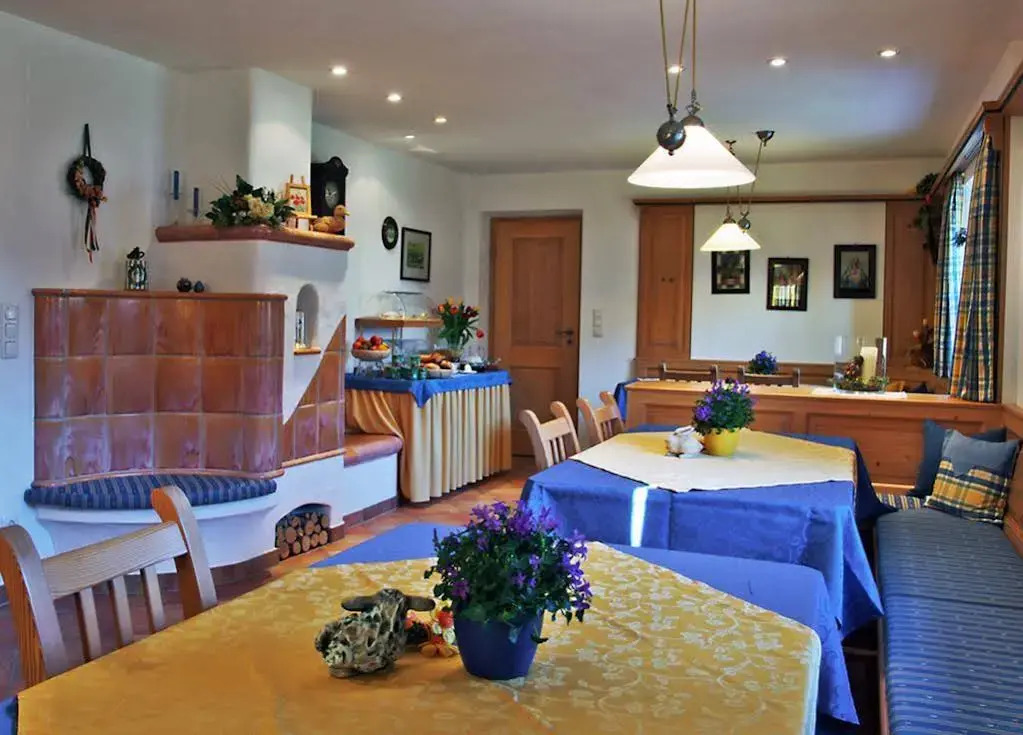 Ferienwohnungen Auhaus