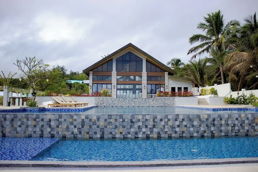 Jamins Hotel & Resort Inc