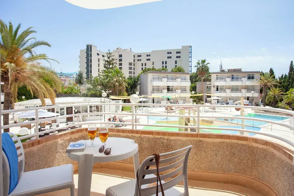 Club Sa Coma