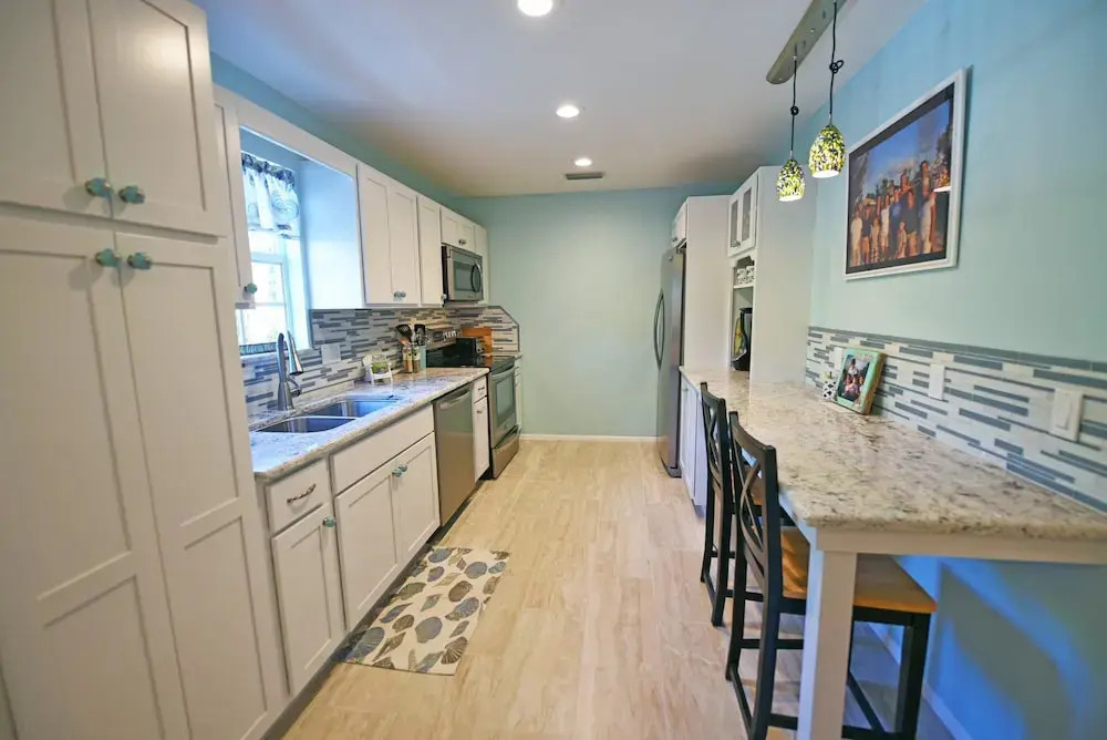 Eyes On The Sunset Apartment 3