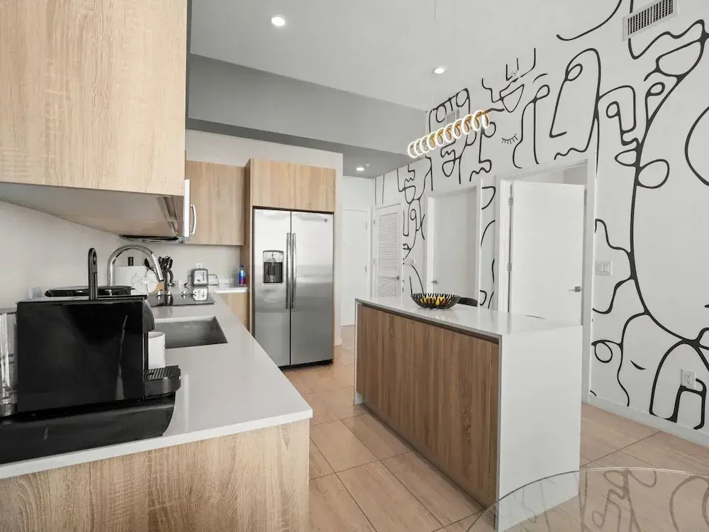LUXURY NEW CONDO AT MIAMI DESIGN DISTRICT
