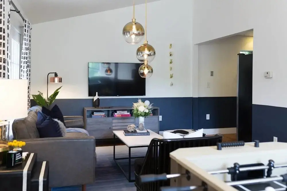 Domio Germantown Massive 8BR Comprised of 2 4BR Suites