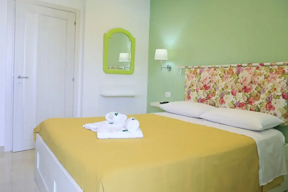 Villa Del Gaudio Rooms & Apartments