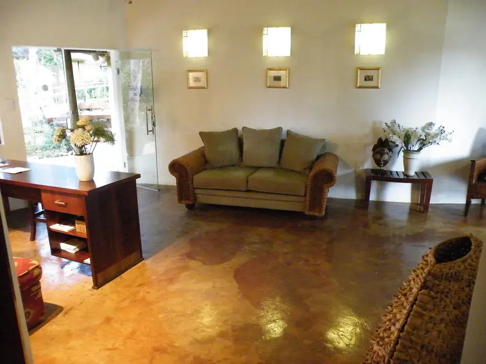 Kwena Chalets