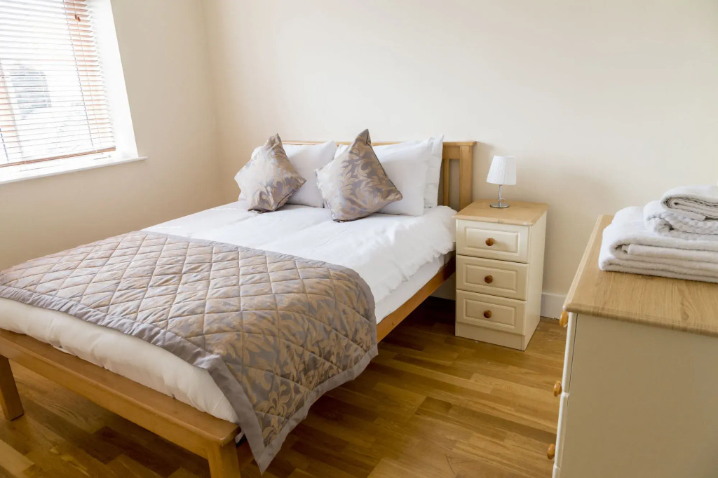 Pearse Street Suites