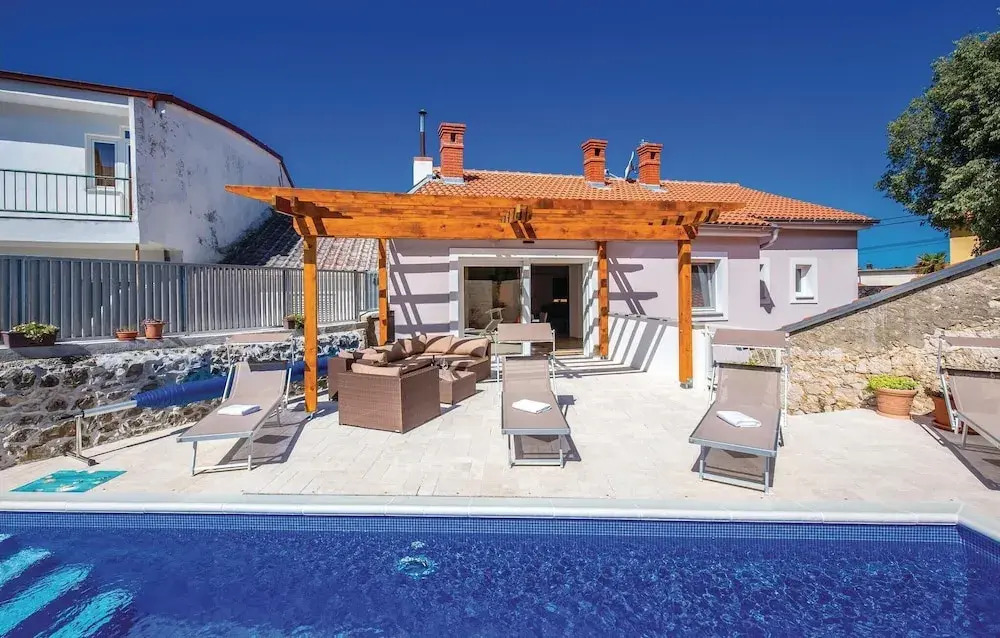 Awesome Home in Novi Vinodolski with WiFi, 4 Bedrooms, Hot Tub