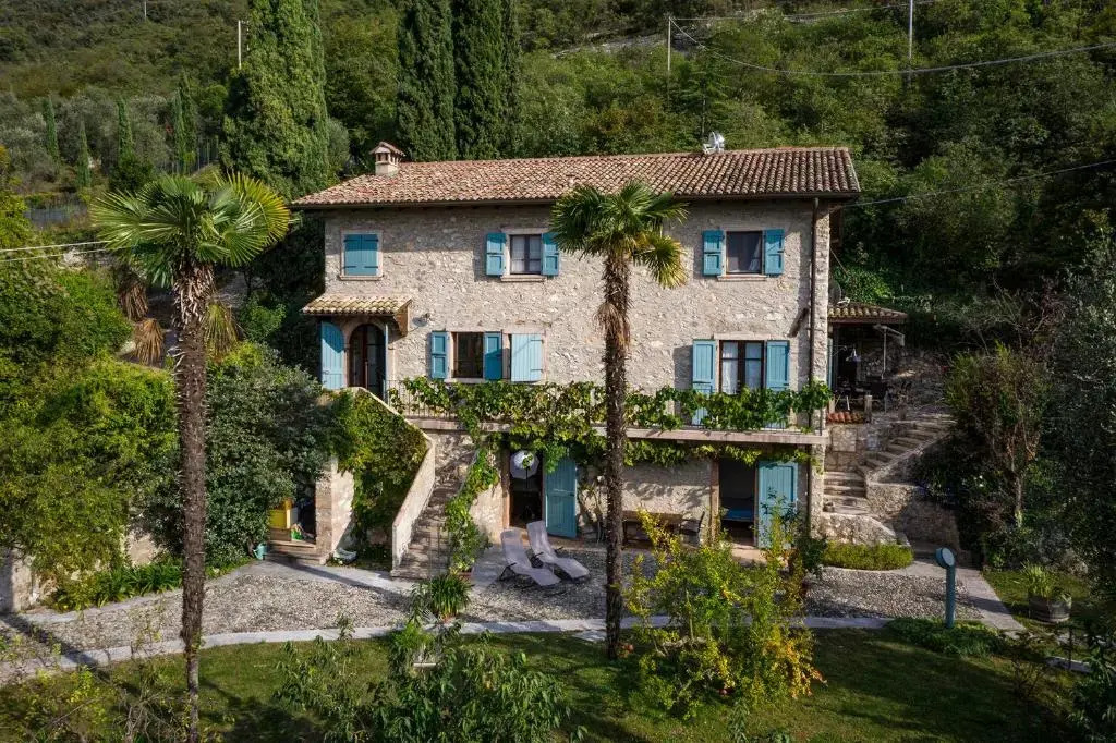 Giacomazzi House Bri