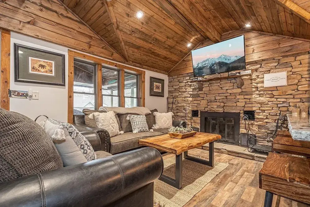 Fireside Lodge
