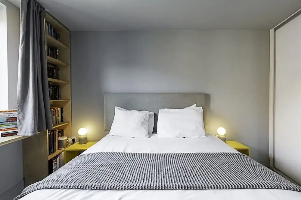 Bermondsey Bliss: Views, Comfort, and City Access!