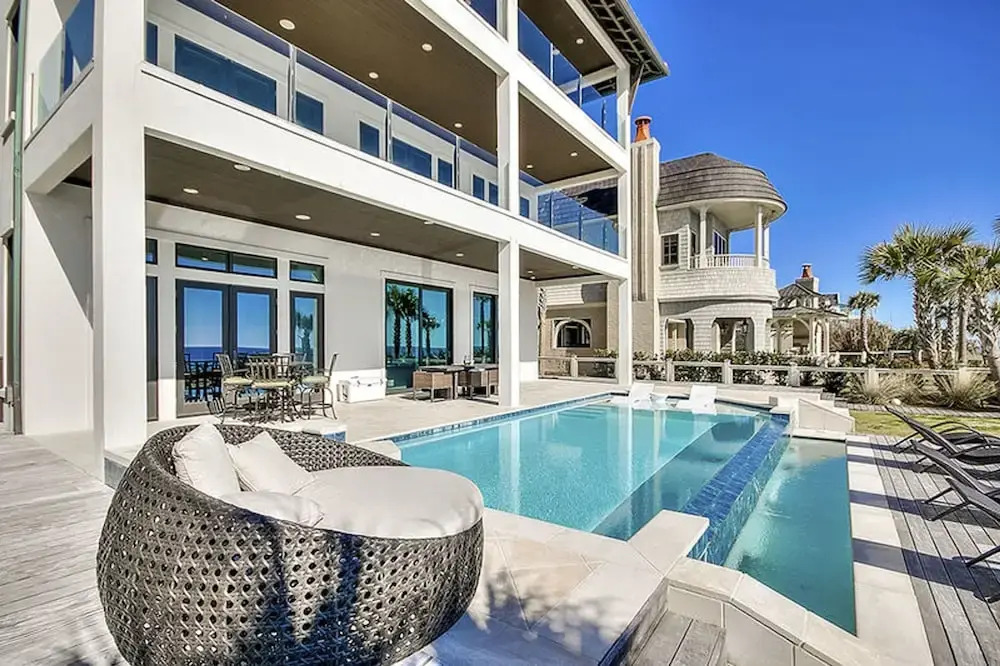 Casa del Rey by Five Star Properties