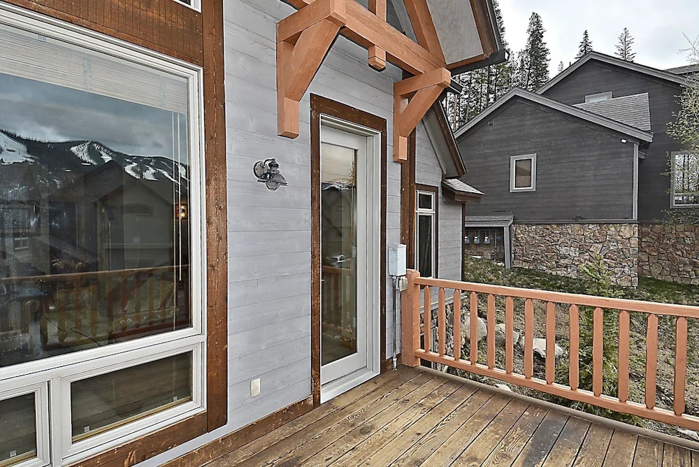 Lakota Antlers 200 5 Bedroom Holiday Home by Winter Park Lodging Company