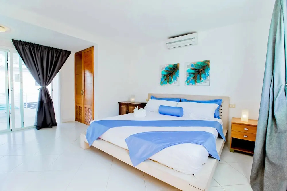 Ocean View Apartment With 3 BDR at B Varo Beach