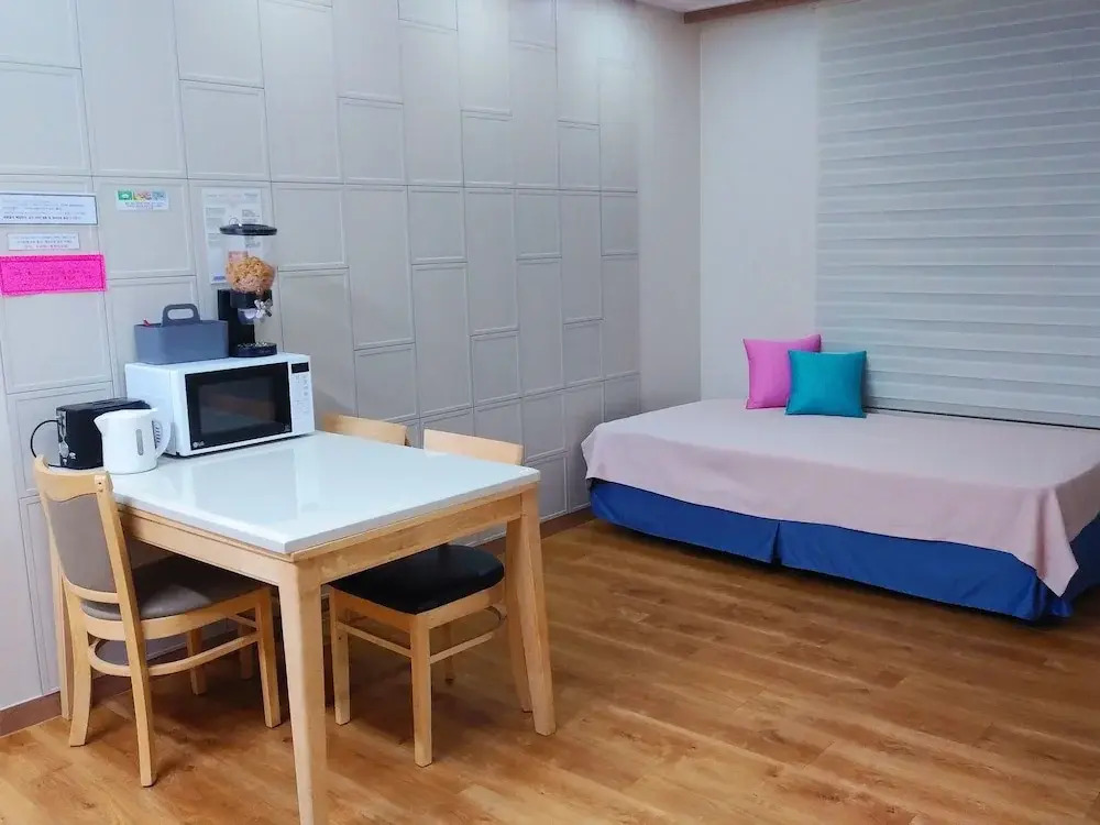 Incheon airport Guesthouse L