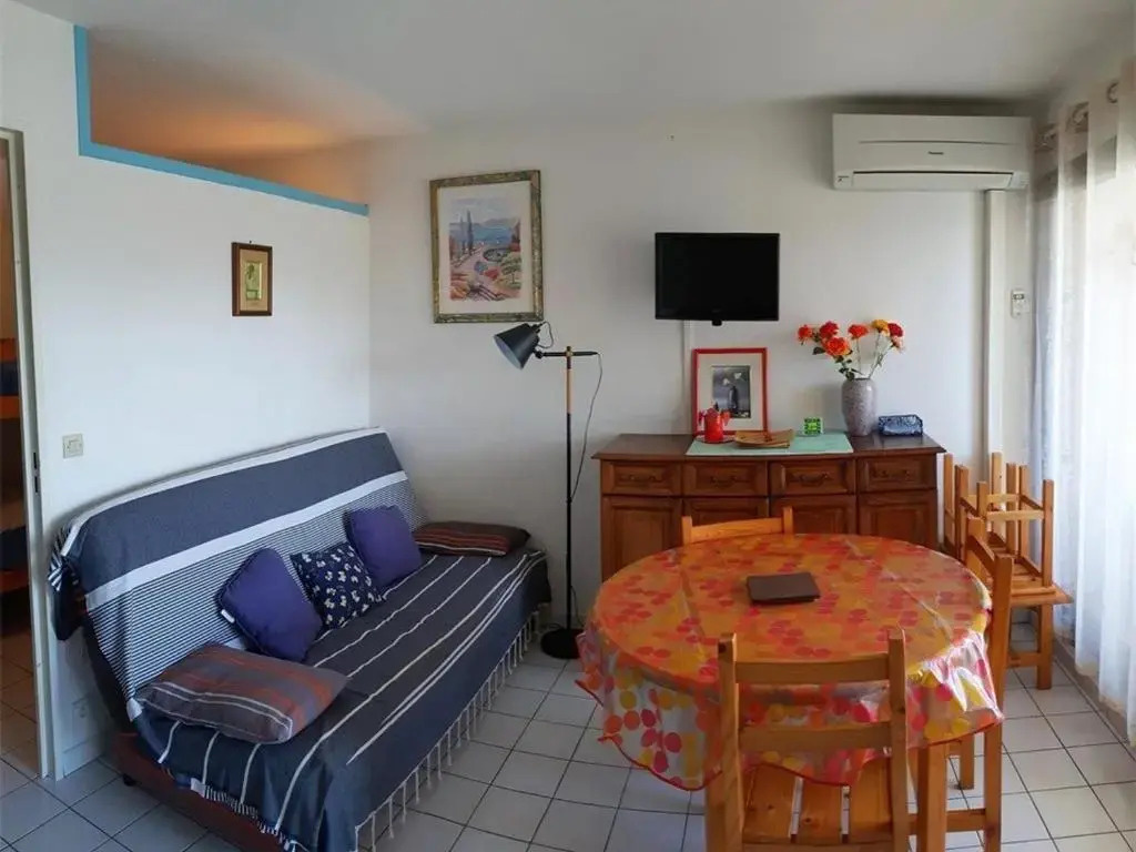 Appartement Argelès-sur-Mer, 2 pièces, 6 personnes - FR-1-388-73