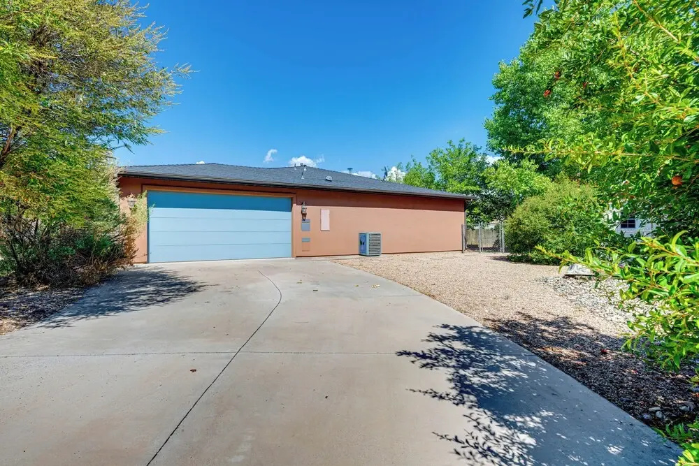 La Verkin Family Retreat Near Zion National Park!