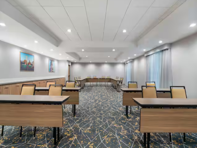 Hampton Inn & Suites Irving DFW Airport North