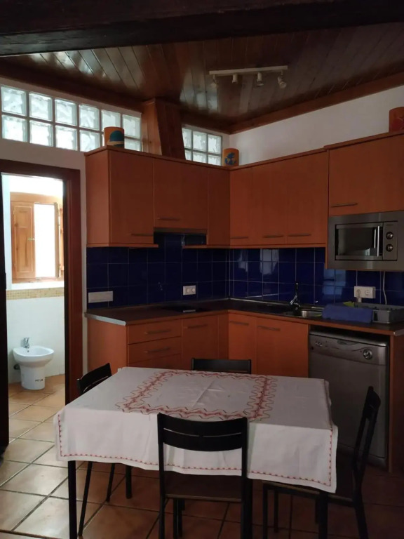 Bonito apartamento con encanto en casco antiguo RON 7