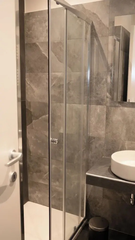 Suites 215 Colosseum - Guesthouse