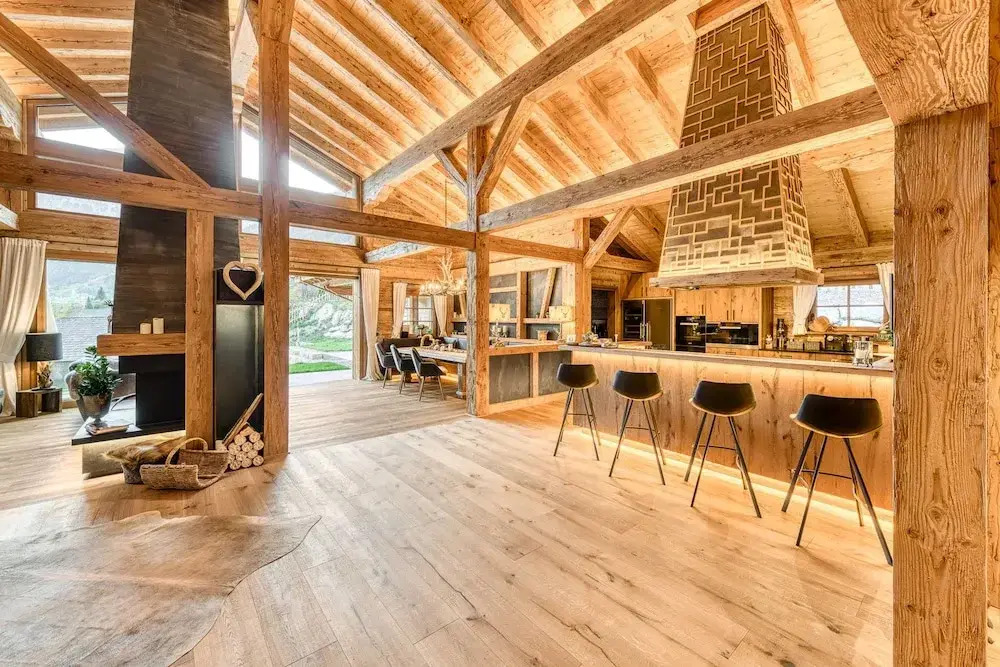 Chalet GM in Brand With 5 Bedrooms and 8 Bathrooms