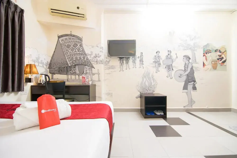 RedDoorz @ Dang Thi Nhu Street