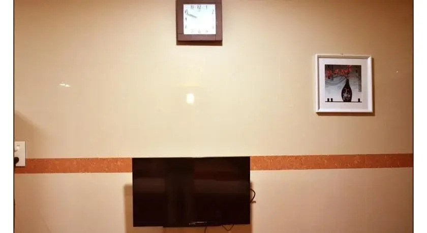 Hotel GVS Residency