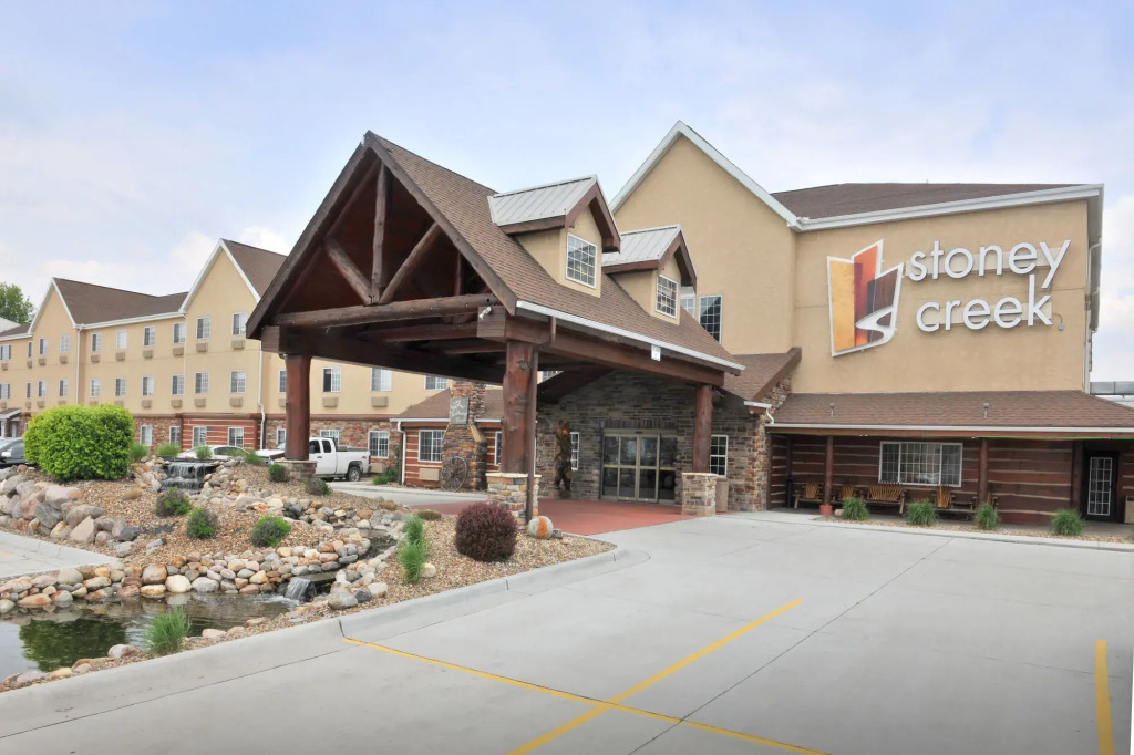 Stoney Creek Hotel St. Joseph