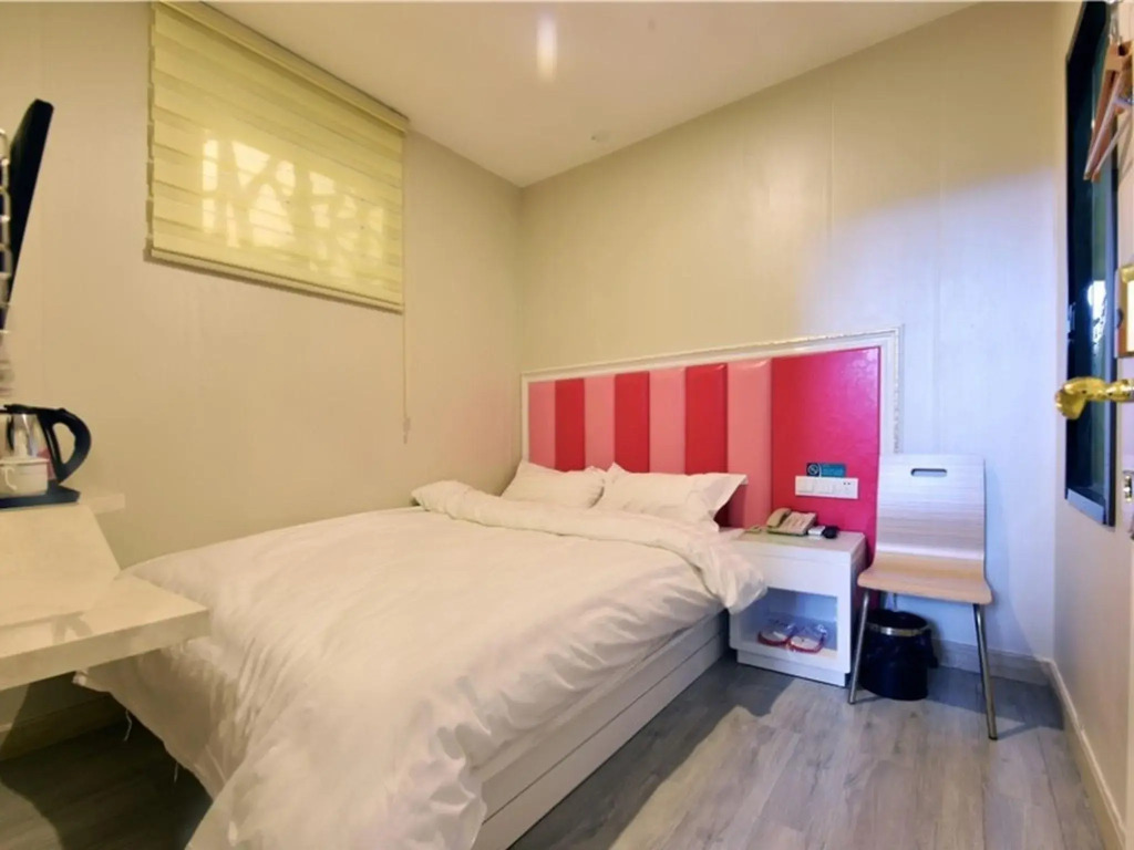 Shell Hotel Shanghai Baoshan Hutai Road Branch