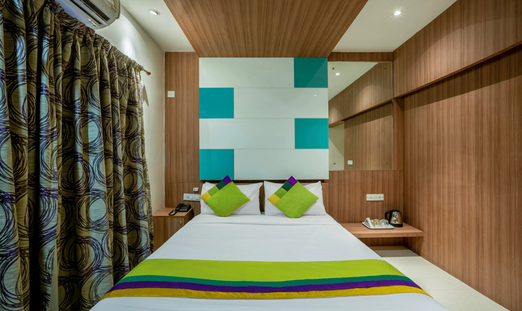 Treebo Hiland Suites