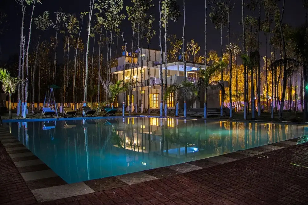 Roost Aaryan Manor