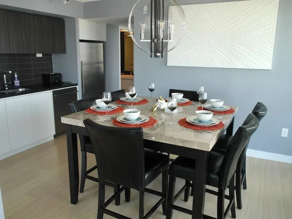 Breathtaking 2BR Condo- Amazing Views