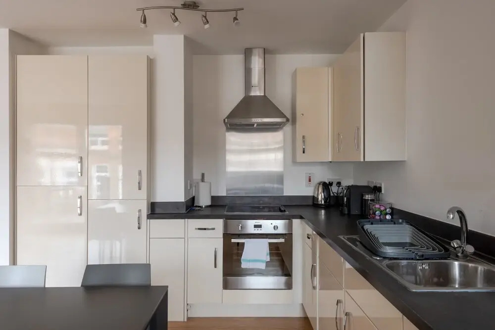 Guestready - Modern 2BR Flat With Large Balcony at East End