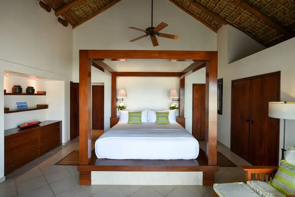 Paradise Beach Nevis