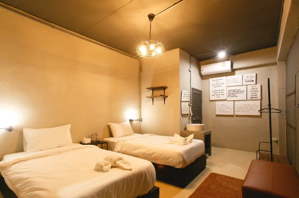 Bedtime Story at Chiang Mai - Hostel