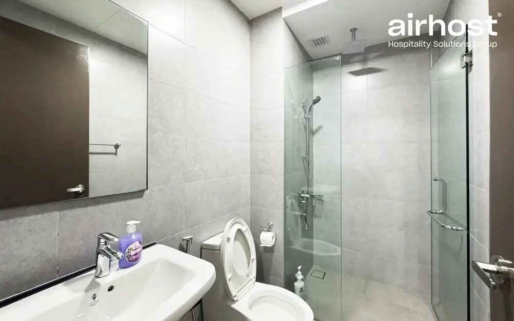 Met1 Residences Mont Kiara by Airhost