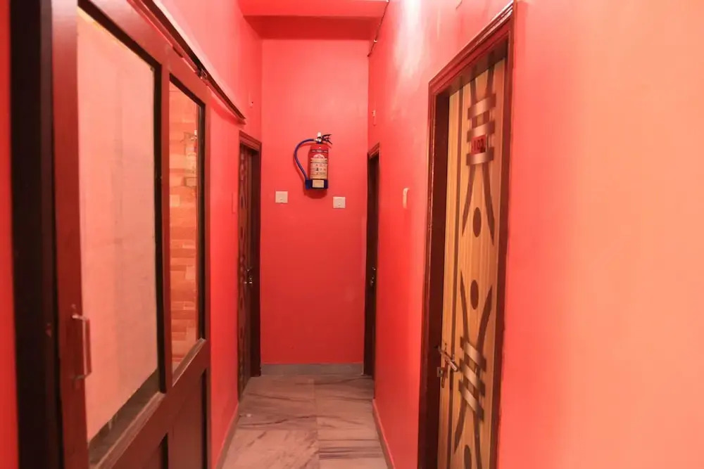 OYO 8079 Mukundapur