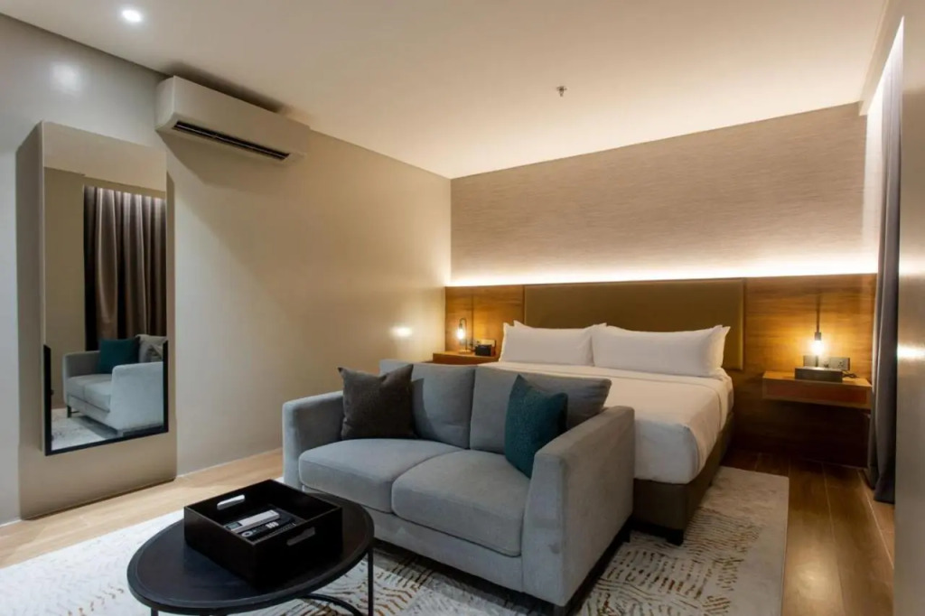 Brittany Hotel Villar City