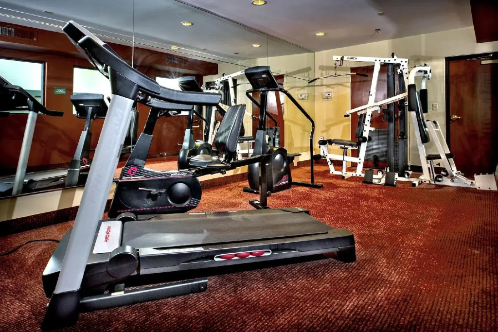The Lotus Suites at Midlane-Gurnee/Waukegan