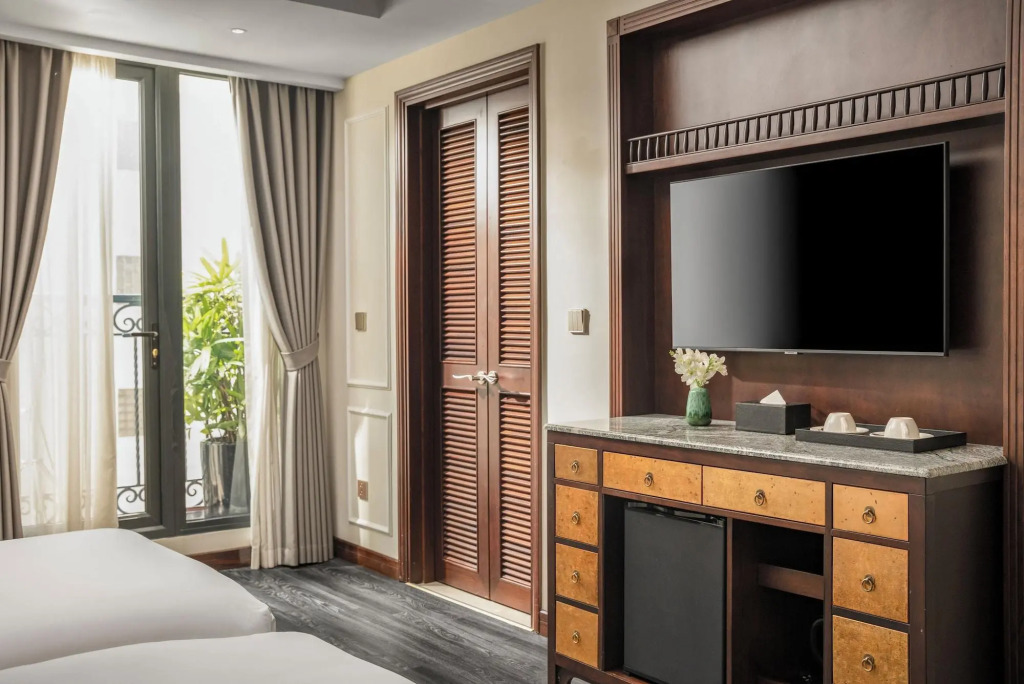 GM Premium Hotel