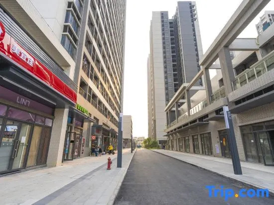 Yuanxu Apartment (Jiangmen Station Darongcheng Branch)