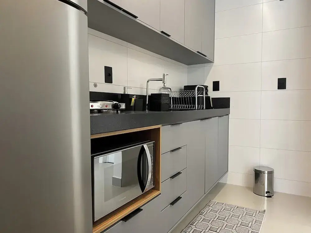 Bela Hospedagem - Mahalo Flats a 80m da praia