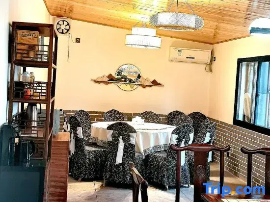 Xiaohai Bieyuan Homestay